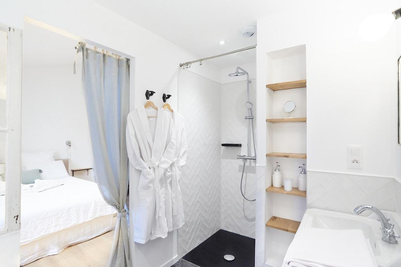 Pézenas Maison 1634 - Climatisation, Piscine, Parking, Centre Ville, Petit-Dejeuner Compris מראה חיצוני תמונה