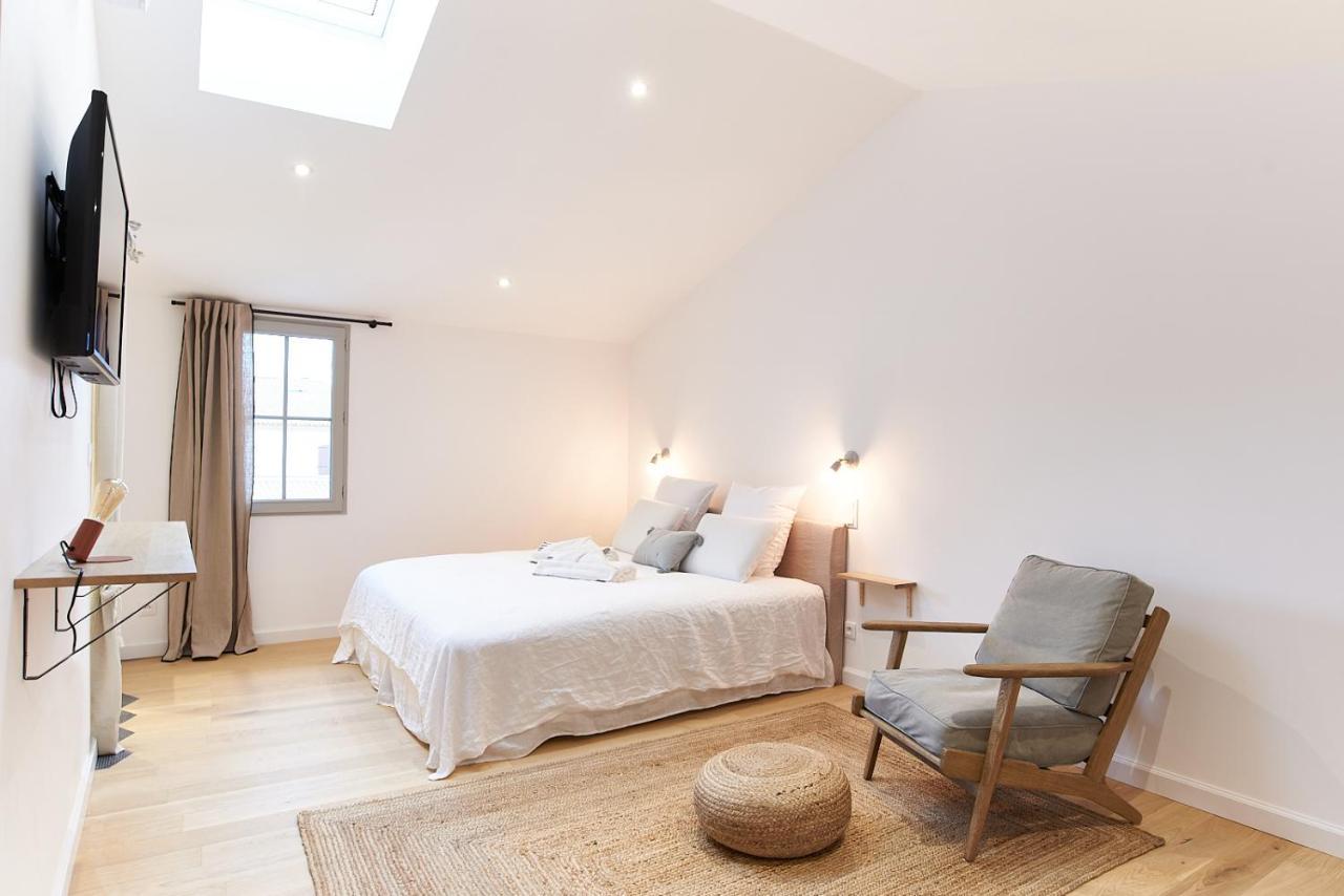 Pézenas Maison 1634 - Climatisation, Piscine, Parking, Centre Ville, Petit-Dejeuner Compris מראה חיצוני תמונה